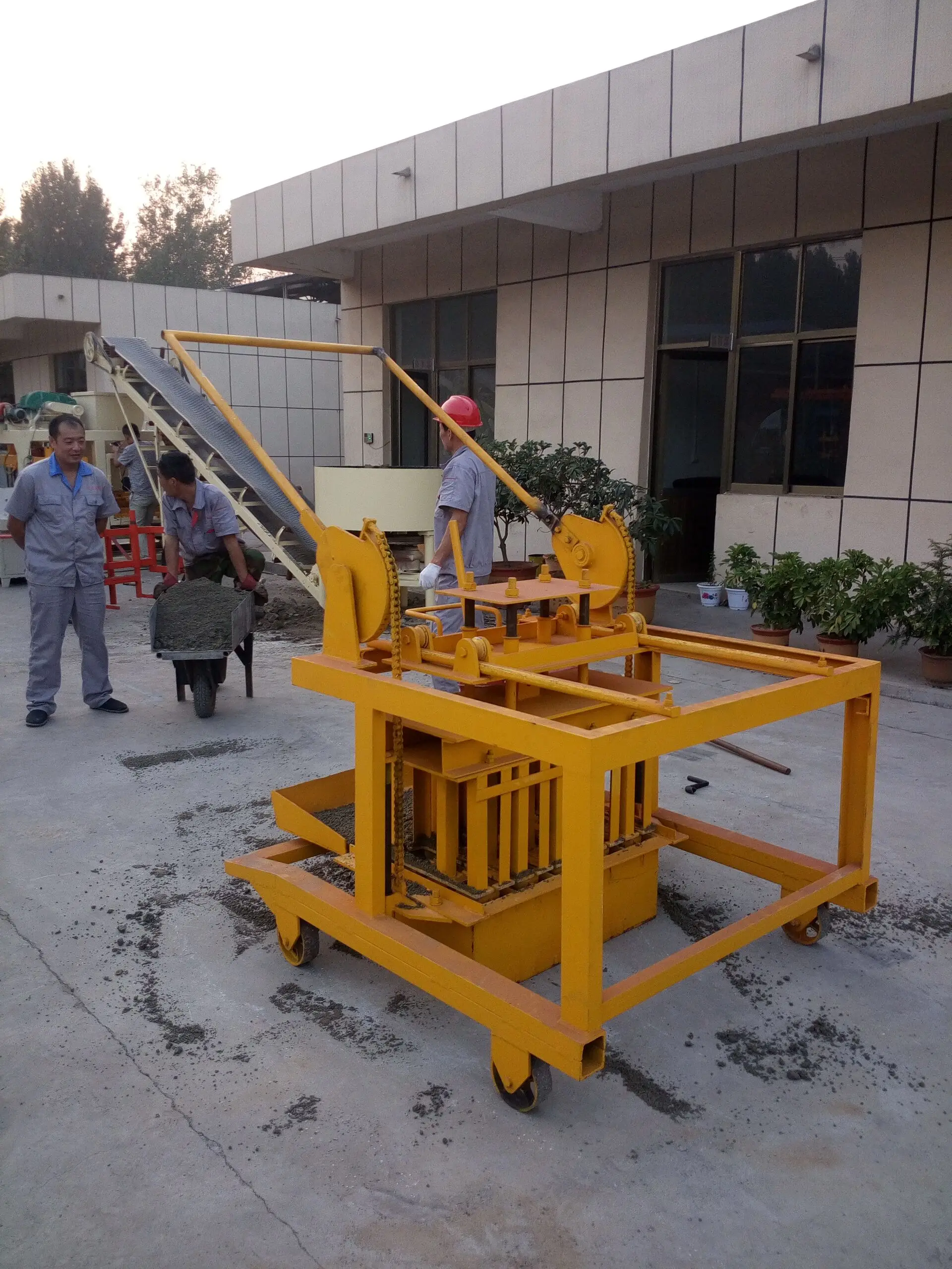 Kaidong Qtm4-40 Concrete Brick Laying Machine Cement Block Make Machine ...