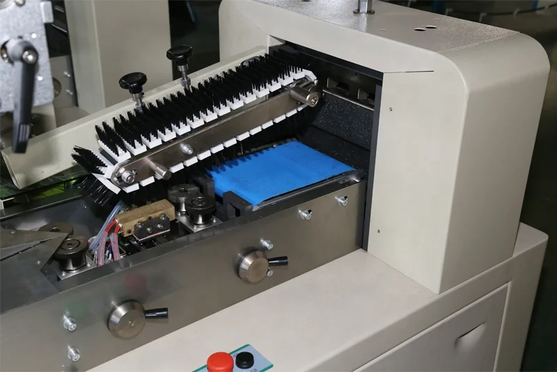 Full Automatic Dates Packaging Machine Horizontal Bread Packing Machinery for Wholesales