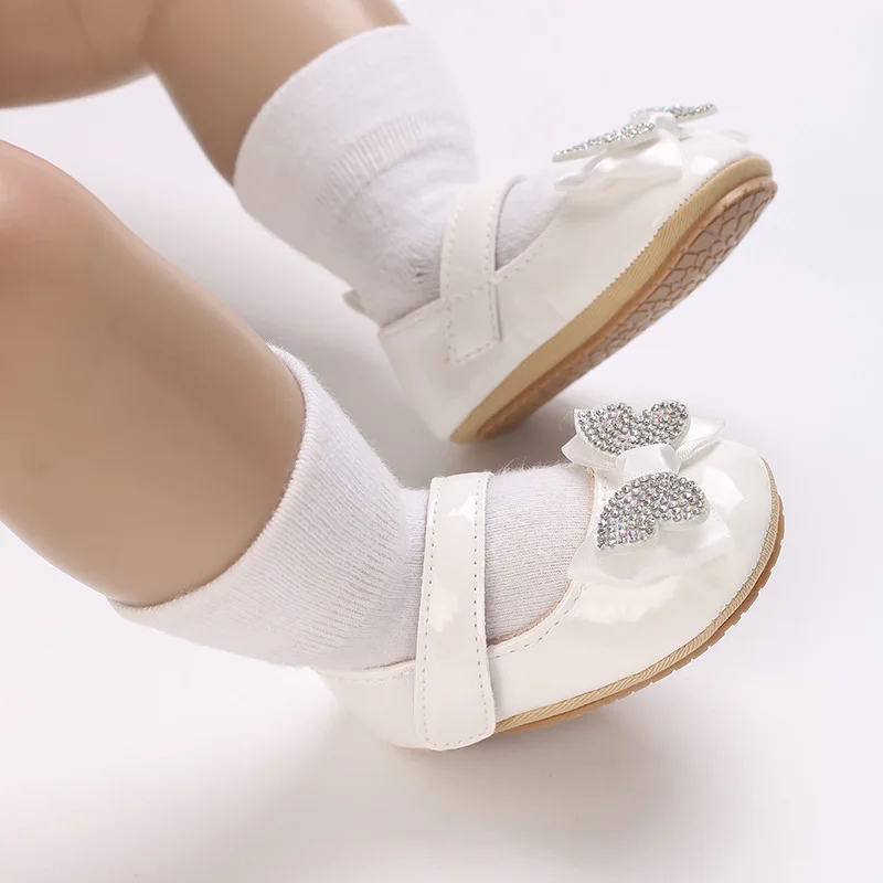 2025 Spring Summer New Arrival Infant Newborn Girl Shoes Breathable Cotton Soft TPR Soles Bowknot Princess Baby Shoes manufacture