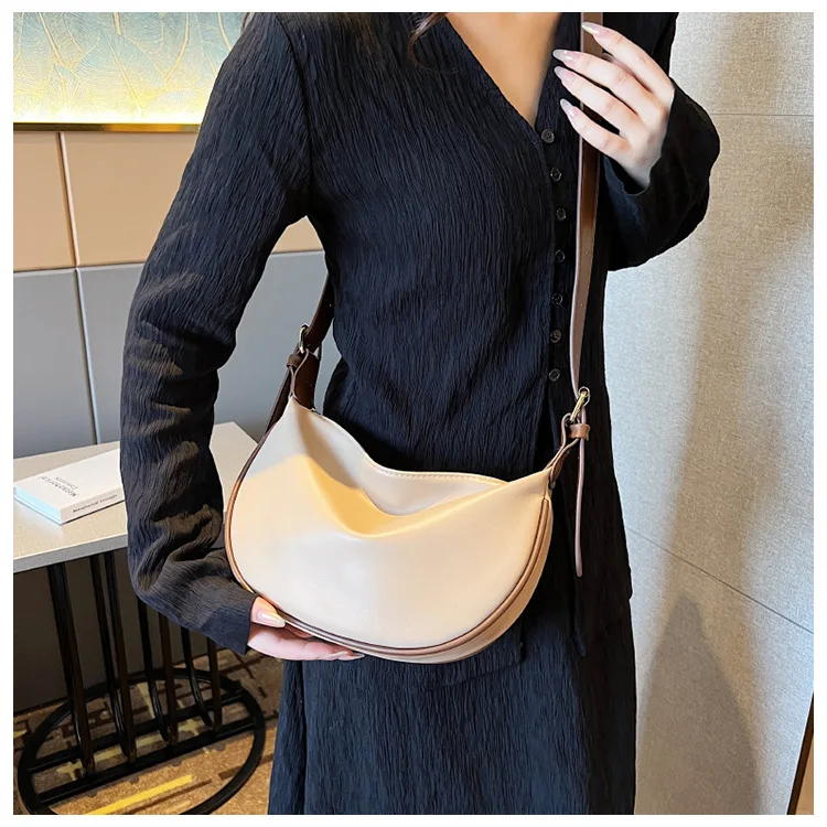 Saashi Faux Suede Super Popular Niche Shoulder Bag Women 2025 Crossbody Underarm Dumpling Sweet