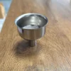 Imbuto di metallo
