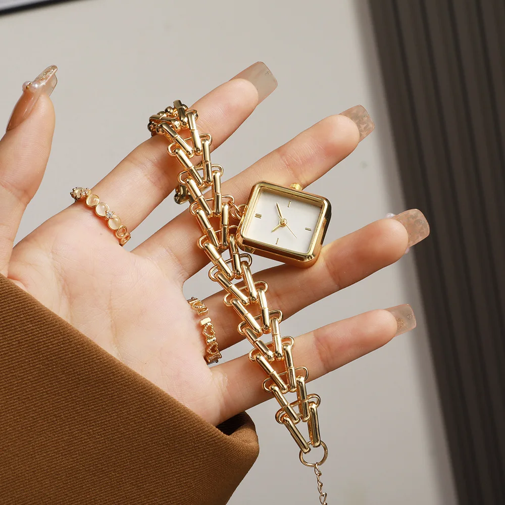 Eco-Friendly Women's Luxury Quartz Watch
