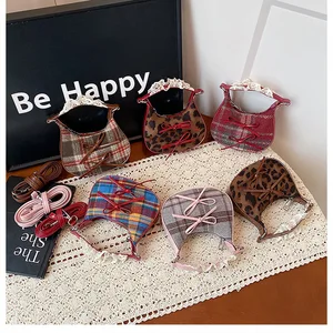 New Winter Casual Fashion Plaid Crossbody Handbag Retro Leopard Print Fashionable Underarm Women's Bag