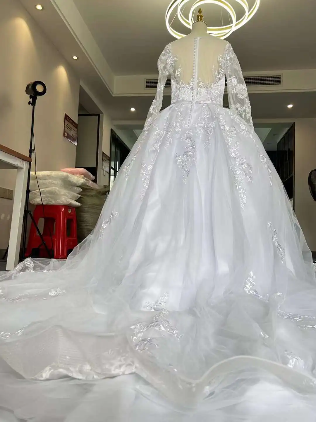 High Quality Modern Plus Size A-Line Maternity Wedding Dresses Women Factory Price Wholesale Long Sleeve V-Neck Chapel Train High Quality Modern Plus Size A-Line Maternity Wedding Dresses Women Factory Price Wholesale Long Sleeve V-Neck Chapel Train