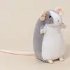 blanco grisáceo