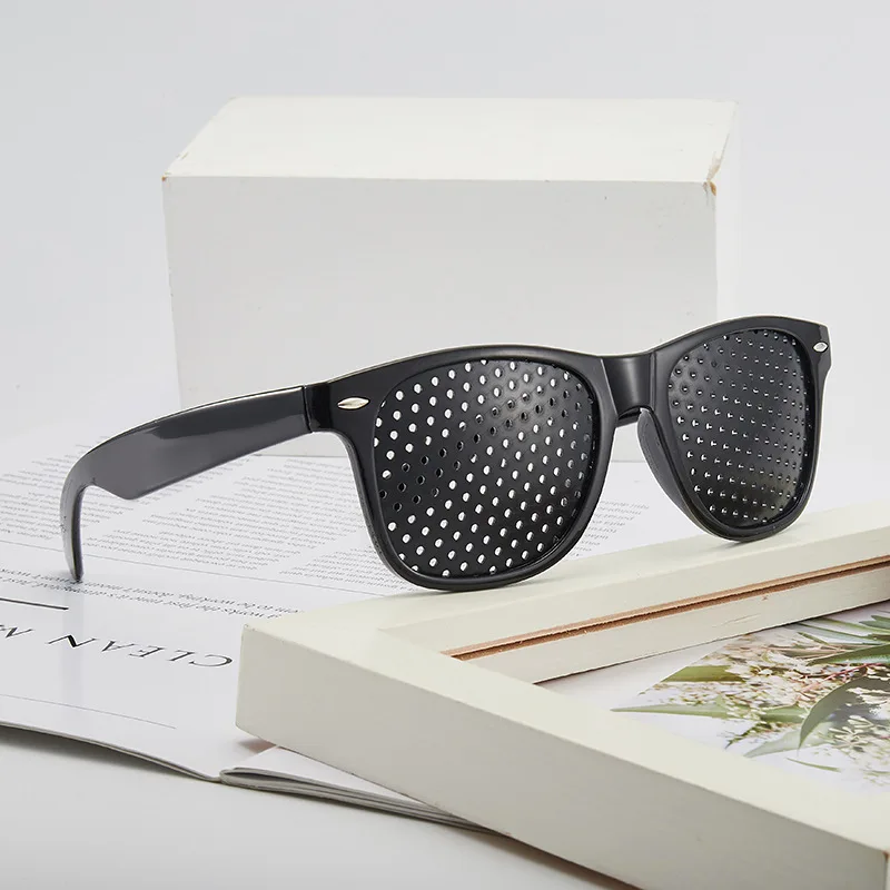 Pinhole Glasses Multi-Hole PC Material Full Frame Non-Polarized; Factory-Direct Best-Selling Style Foreign-Trade-Ready Logo - detail 2