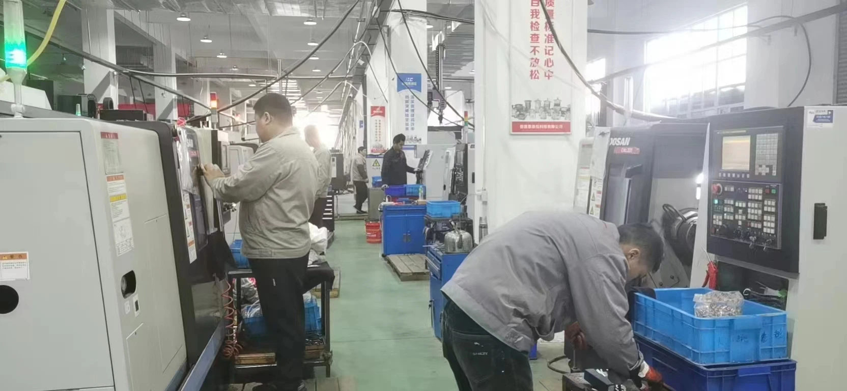 Engine Parts Z24 Fd6 Fd6t Nd6 Crankshaft 1220130w80 12200z5564 12200