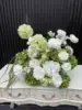 Sfera di fiori bianca e verde 50 cm B