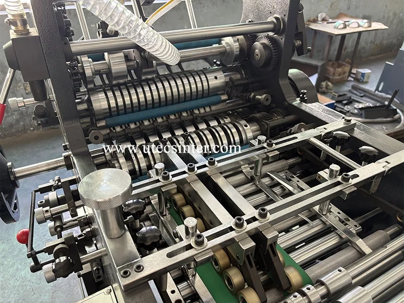 ZF250 Automatic Small Pocket Vibuthi Cover Paper  Envelope Making Machine Equipment