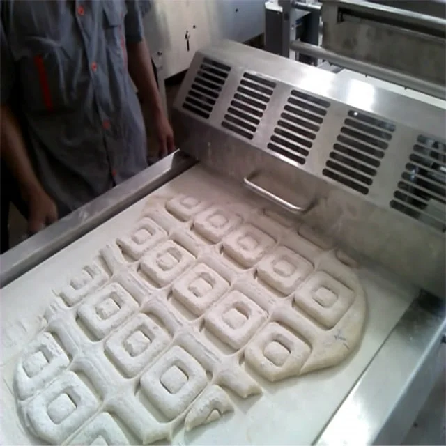 New Style Rolling Cutter Donut Machine Automatic Roller Cutting Food Machinery Doughnut Making Machine for Sale