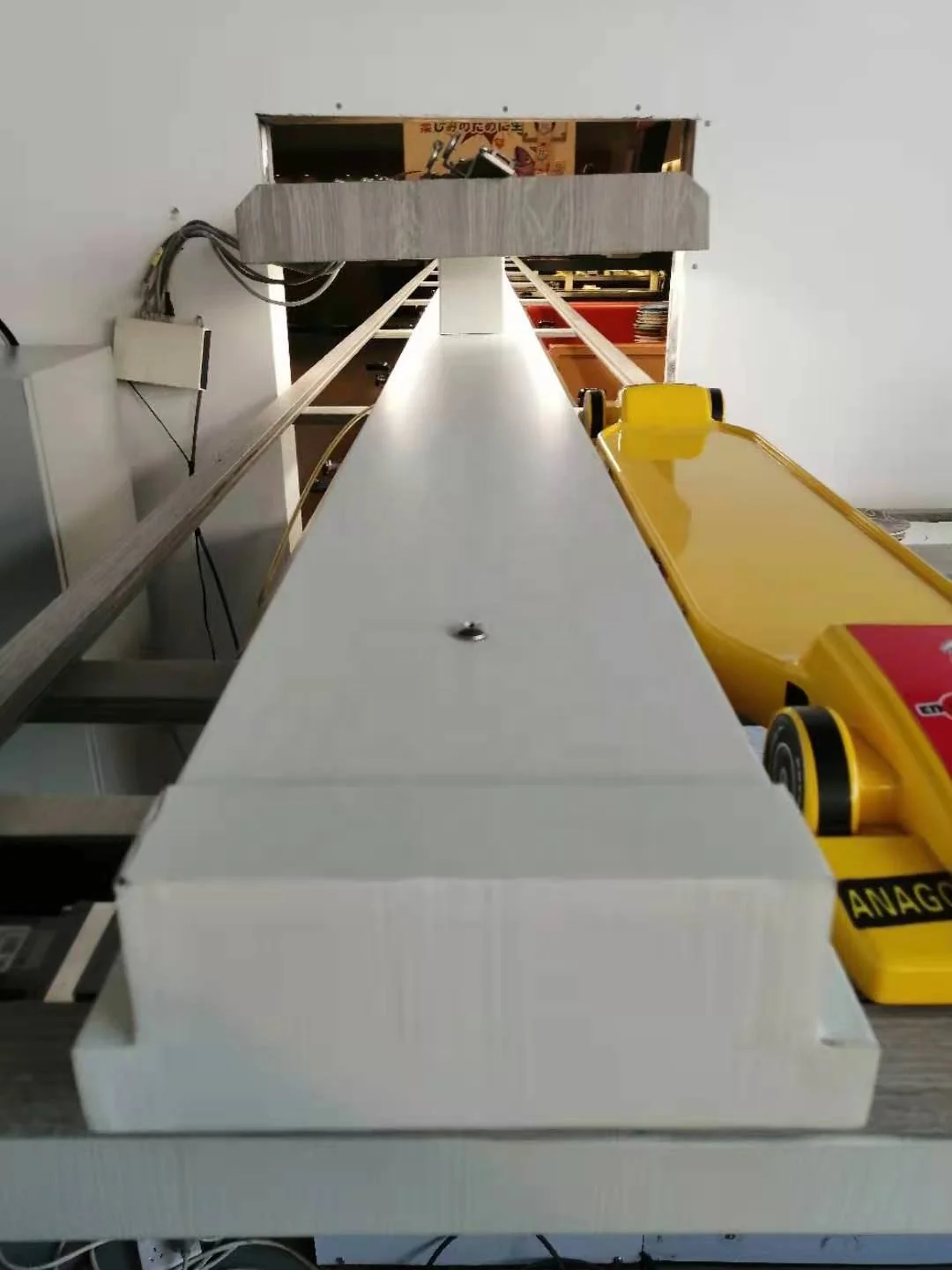 OEM  Sushi Train Automatic Delivery System,ordering System for Restaurant Rotating Buffet Conveyor Belt