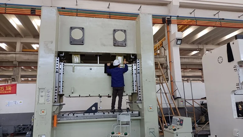 Электронные товары, линия по производству лопаток, механический виниловый рекордер, штамповочная машина