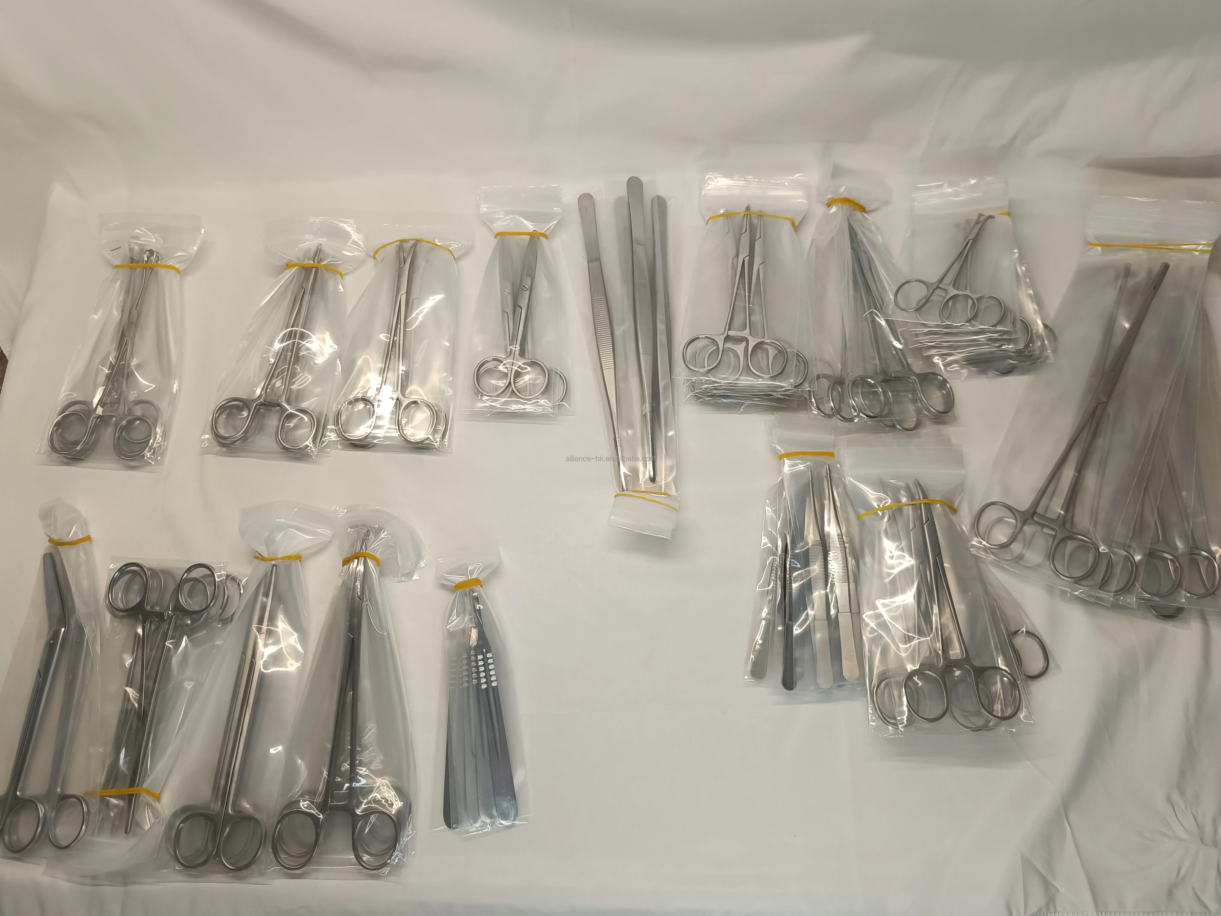 Caesarean section instrument set / C Section Surgical stainless steel set AL 35 Model