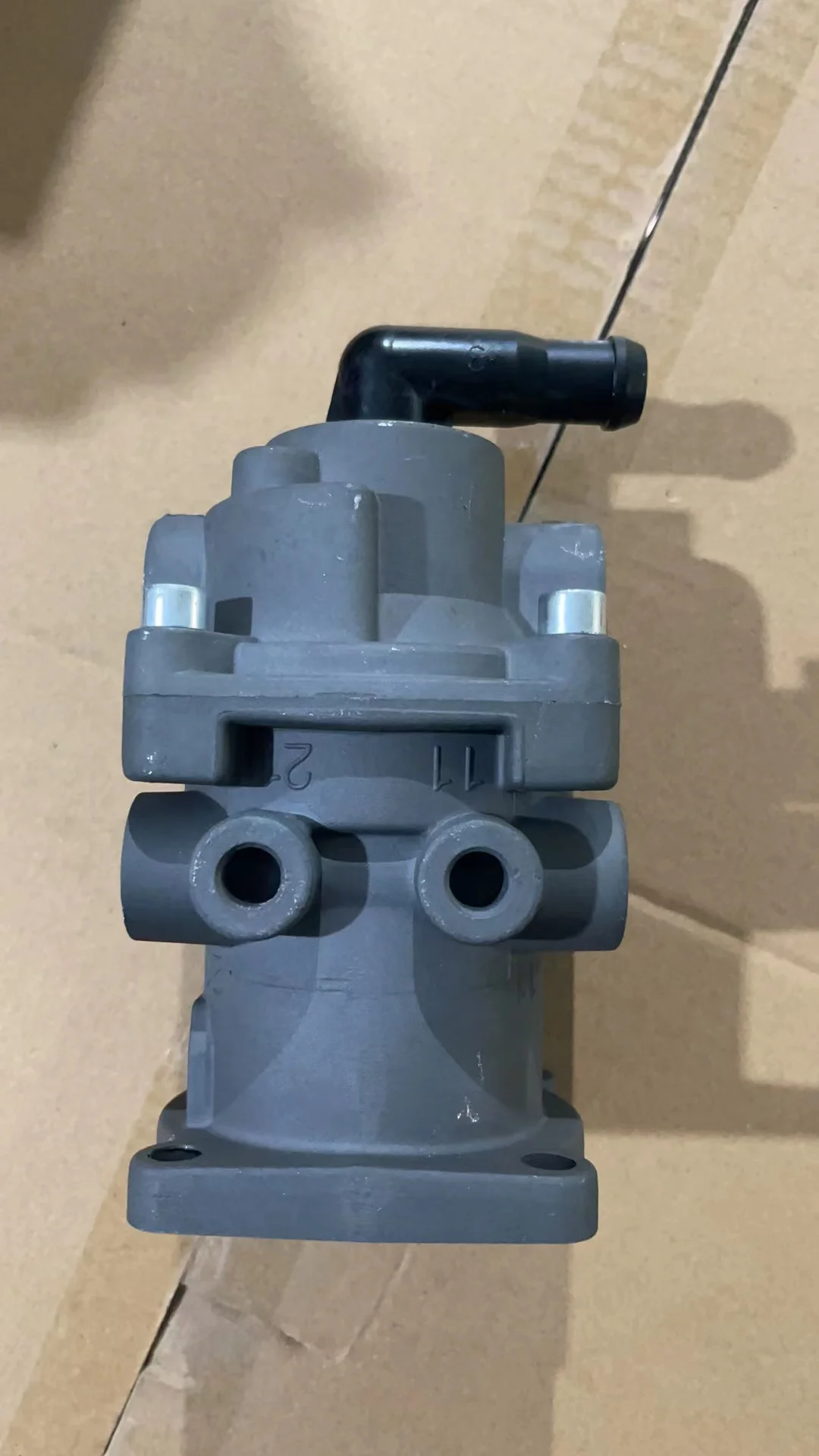 VIT Truck Spare Parts Foot Brake Valve MB4699 SEB01205 5010251198 5001829062 5001829063 5001829064 supplier