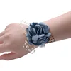 Fiore da polso sposa 03