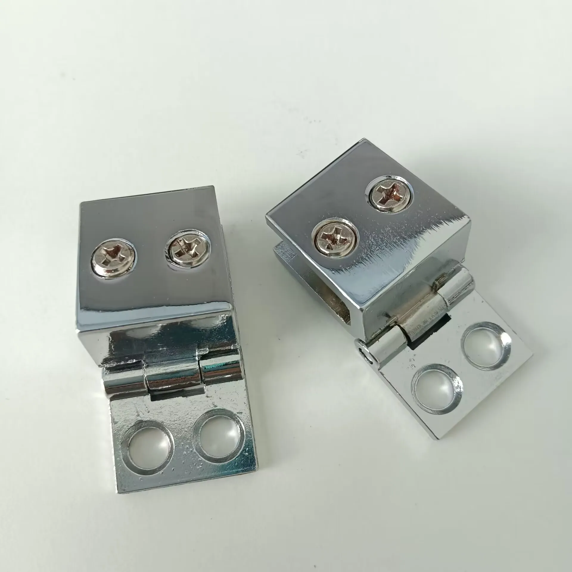 Customized Glass Shower Door Hinges Pivot Connector Premium Modern