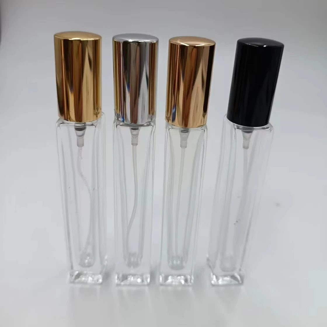 Flacon transparent pătrat de sticlă pentru parfum de 10 ml, de înaltă calitate