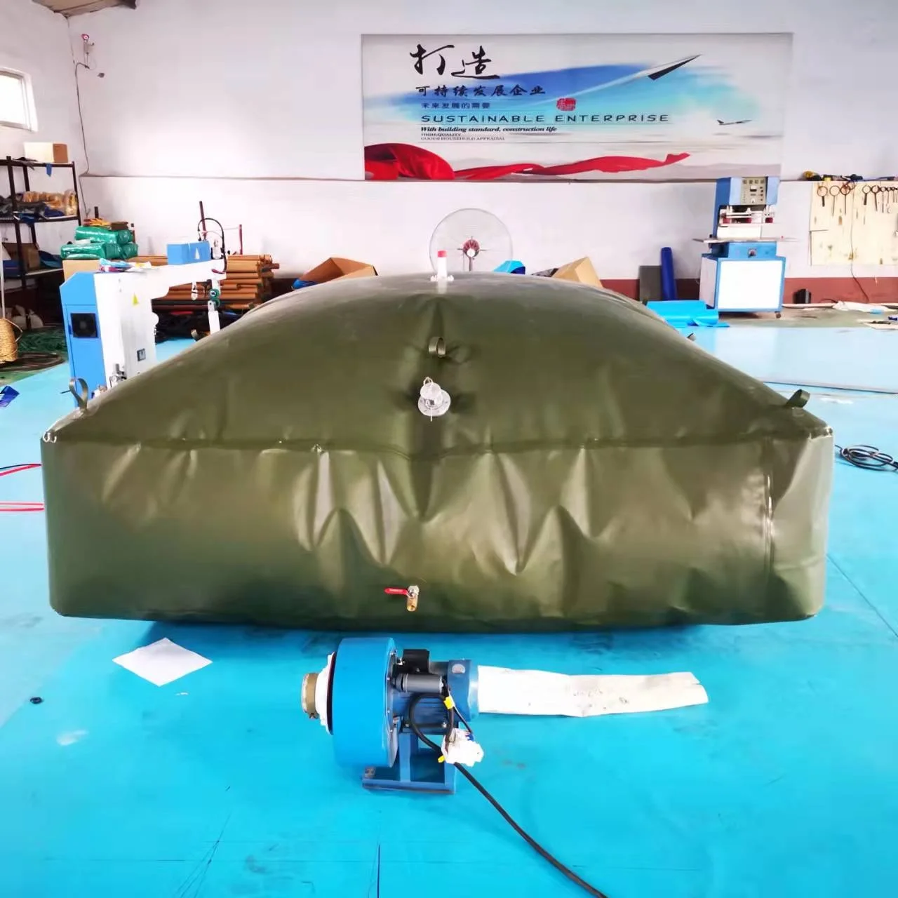 Bladder Canvas Flexible Comra Price Rainwater Harvesting Inflatable Pillow Flexible PVC Water Tanks De Warehousing Pillow Duffel
