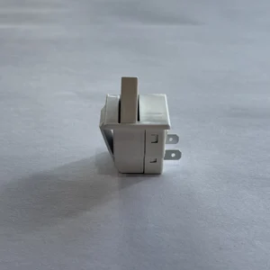 2 Pin Normally Open White Replacement Refrigerator AC 6A 250V Refrigerator Door Light Switch
