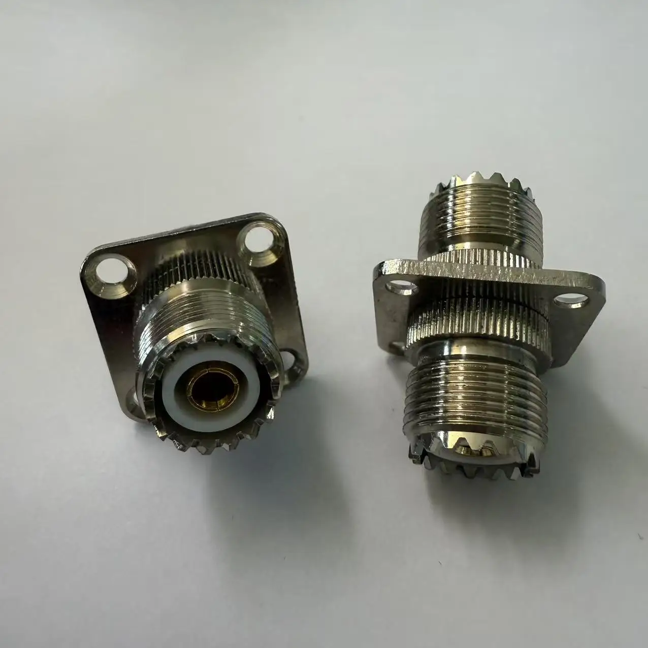 Hot Selling UHF-KKF Adapter UHF Female to UHF Female Flange Connector UHF Adapter manufacture