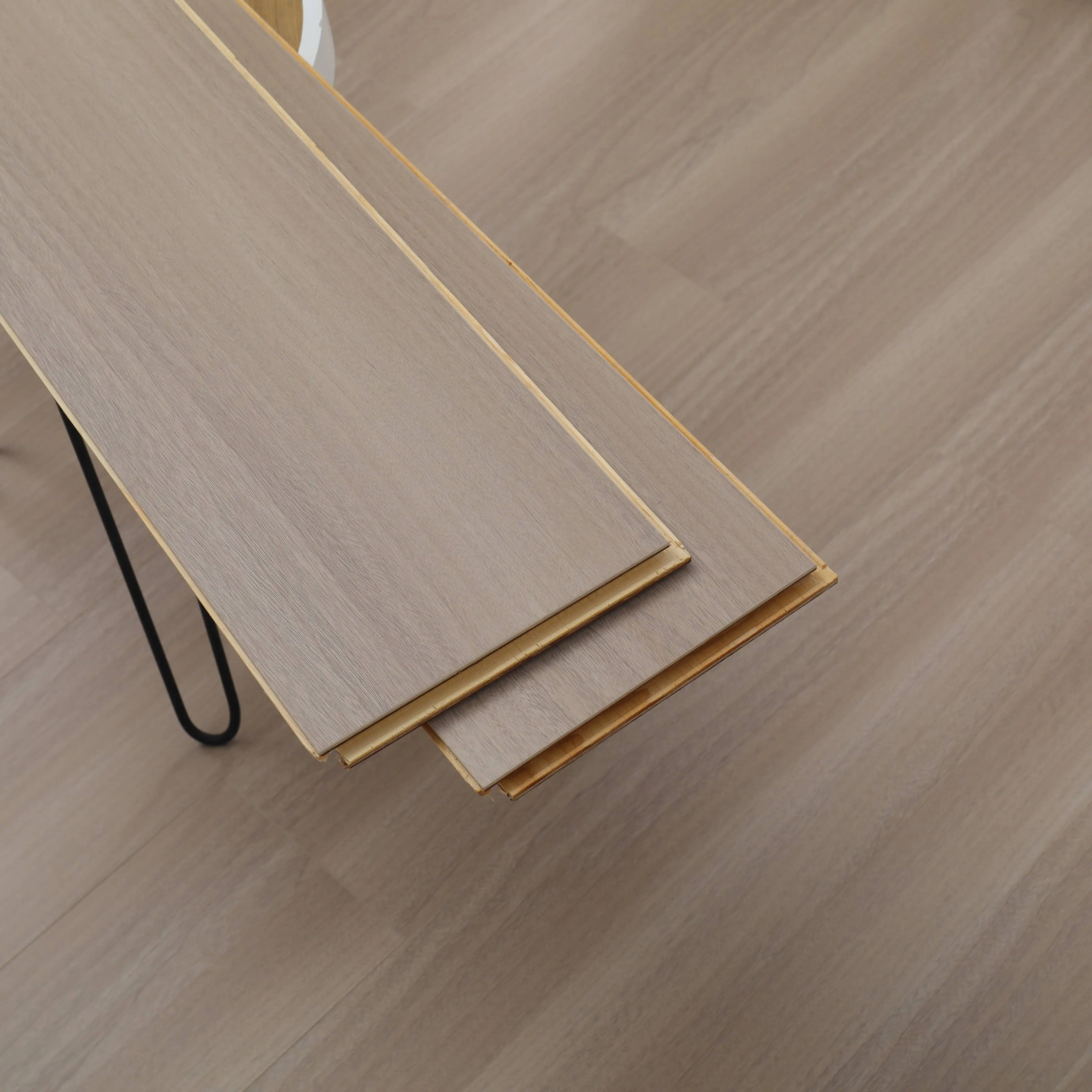 product textured household solid wood composite flooring is wear resistant and dirt resistantc-4