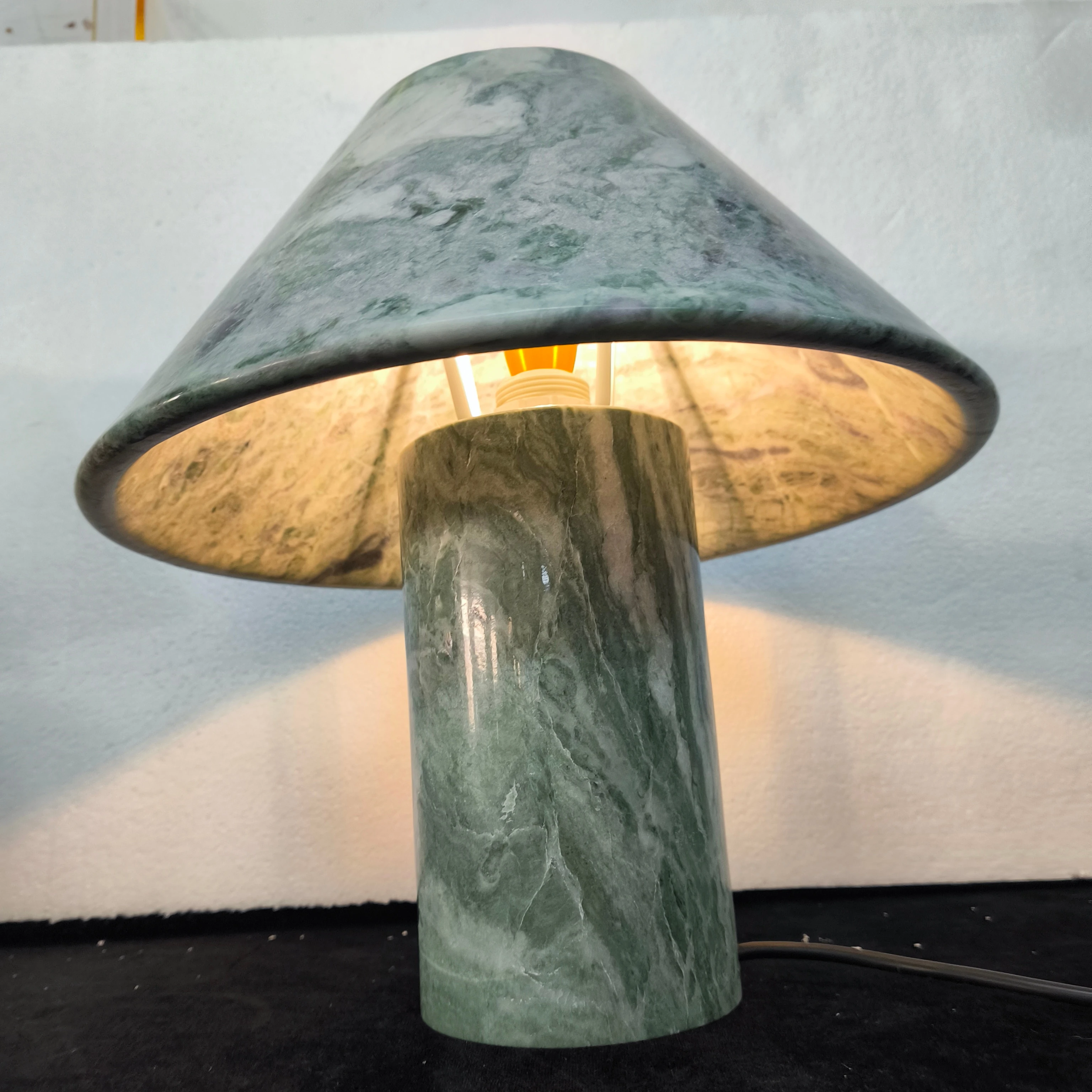 New Design Green Marble Desk Lamp Decorative Hotel Bedroom Living Room Led Table Light