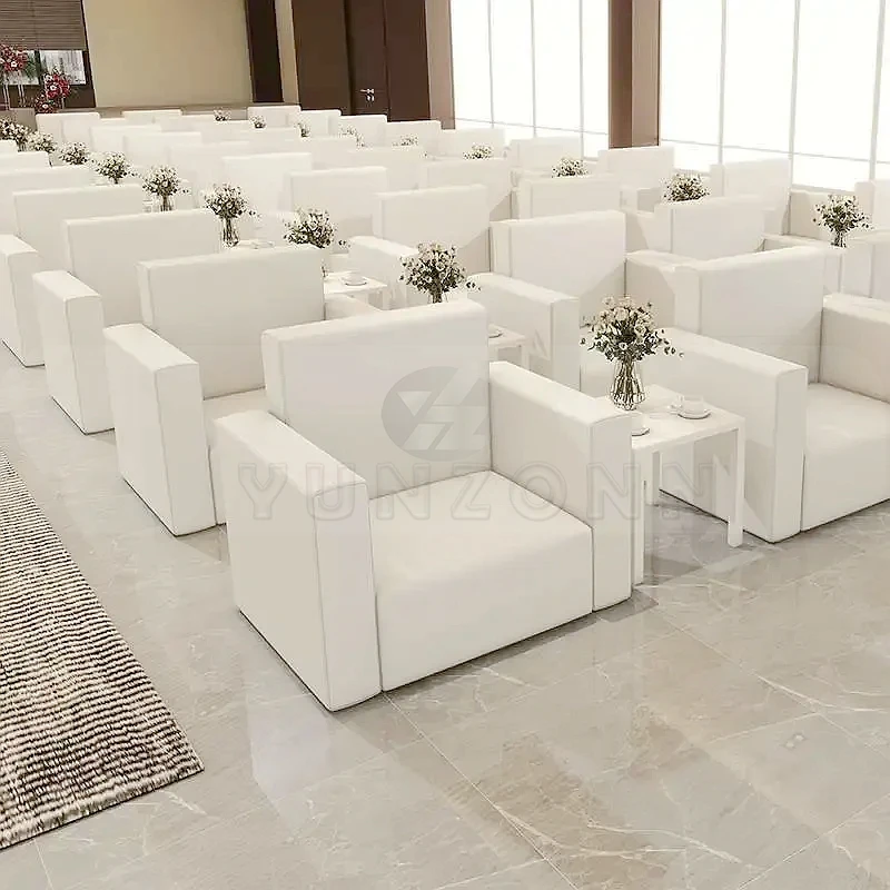 Modern Single-Seater Leather Lounge Sofa with Compact Size (820*750*760mm) Durable PU Leather for Hotel Reception