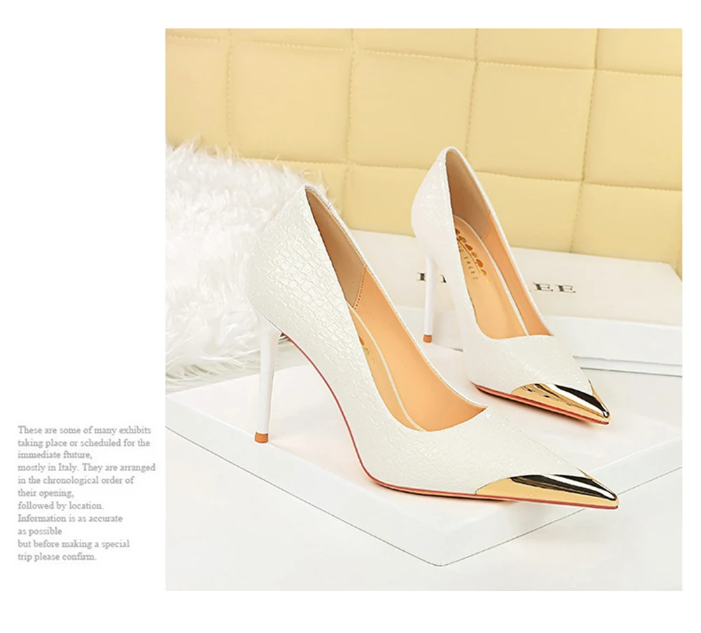 Stylish Gold Metal Pointed Toe High Heels Pumps Snake Pattern PU Party Dress Shoes Stiletto Heels Stylish Gold Metal Pointed Toe High Heels Pumps Snake Pattern PU Party Dress Shoes Stiletto Heels