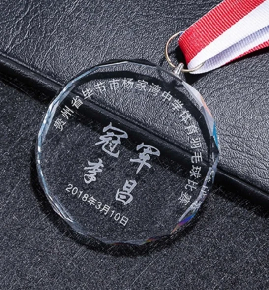 Customized crystal glass medals with ribbon and gift box for sports events manufacture