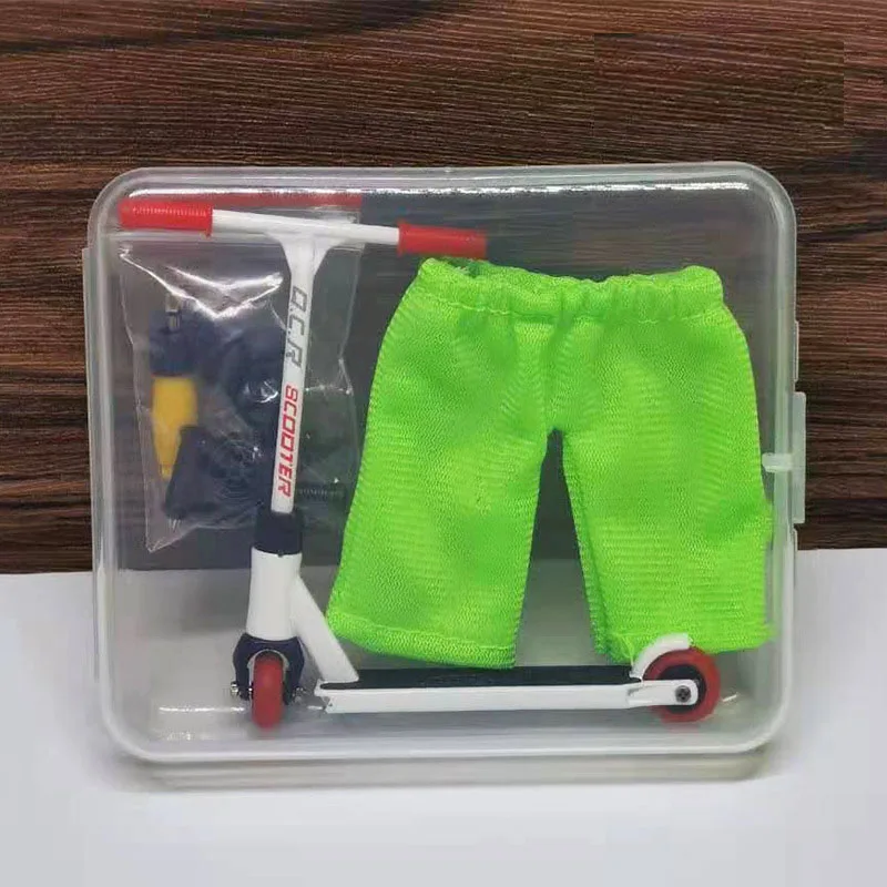 Finger Scooter Set with Mini Scooters Tools Metal Alloy  Mini Finger Scooter Interactive Finger Toys
