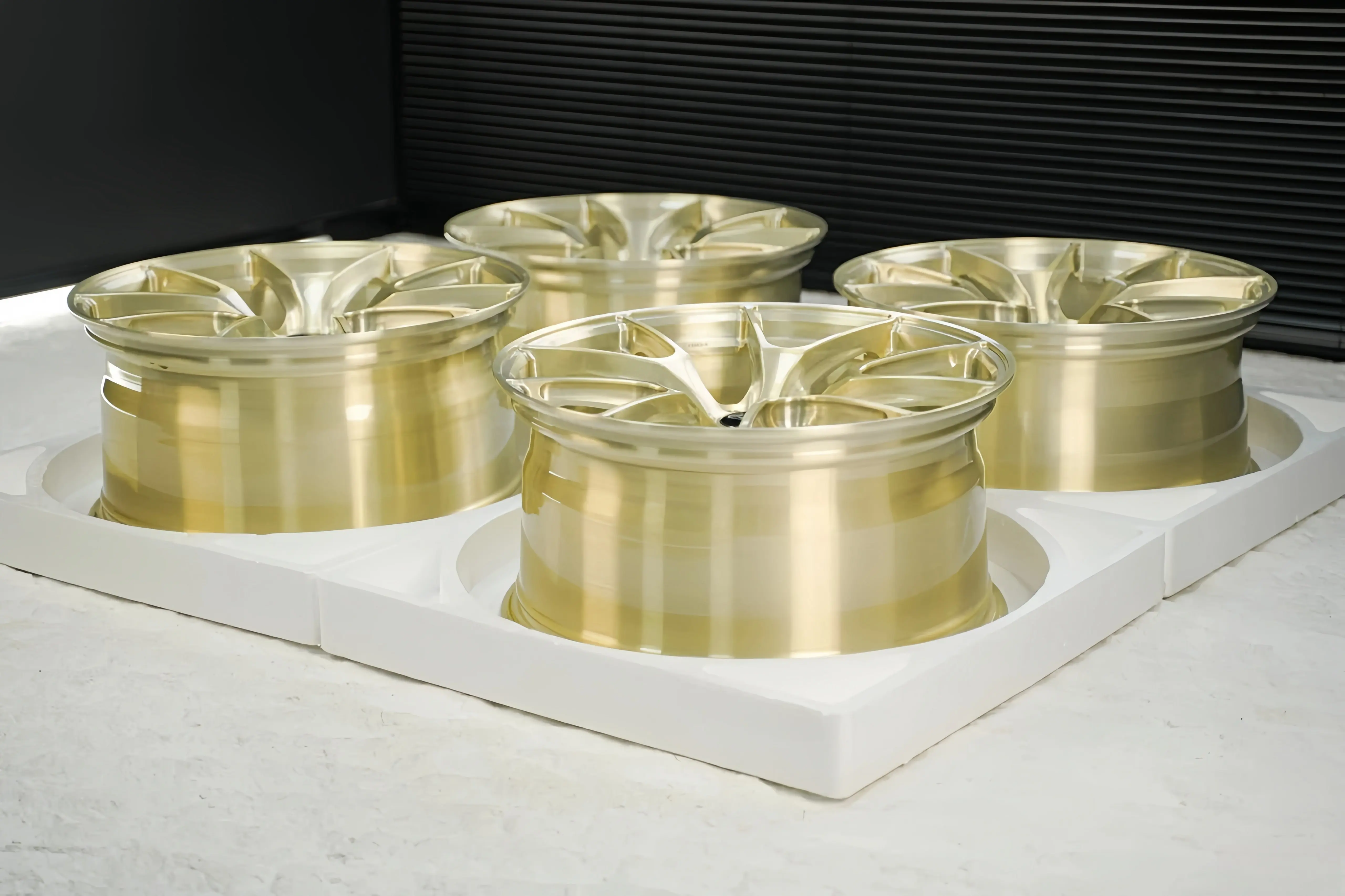 XINLAI Hot Sale 1 Piece Deep Concave Forged Brushed Polished 5x120 5x112 5x114.3 18 19 20 21 22 Inch Wheel for Racing Car Wheel - Image 6