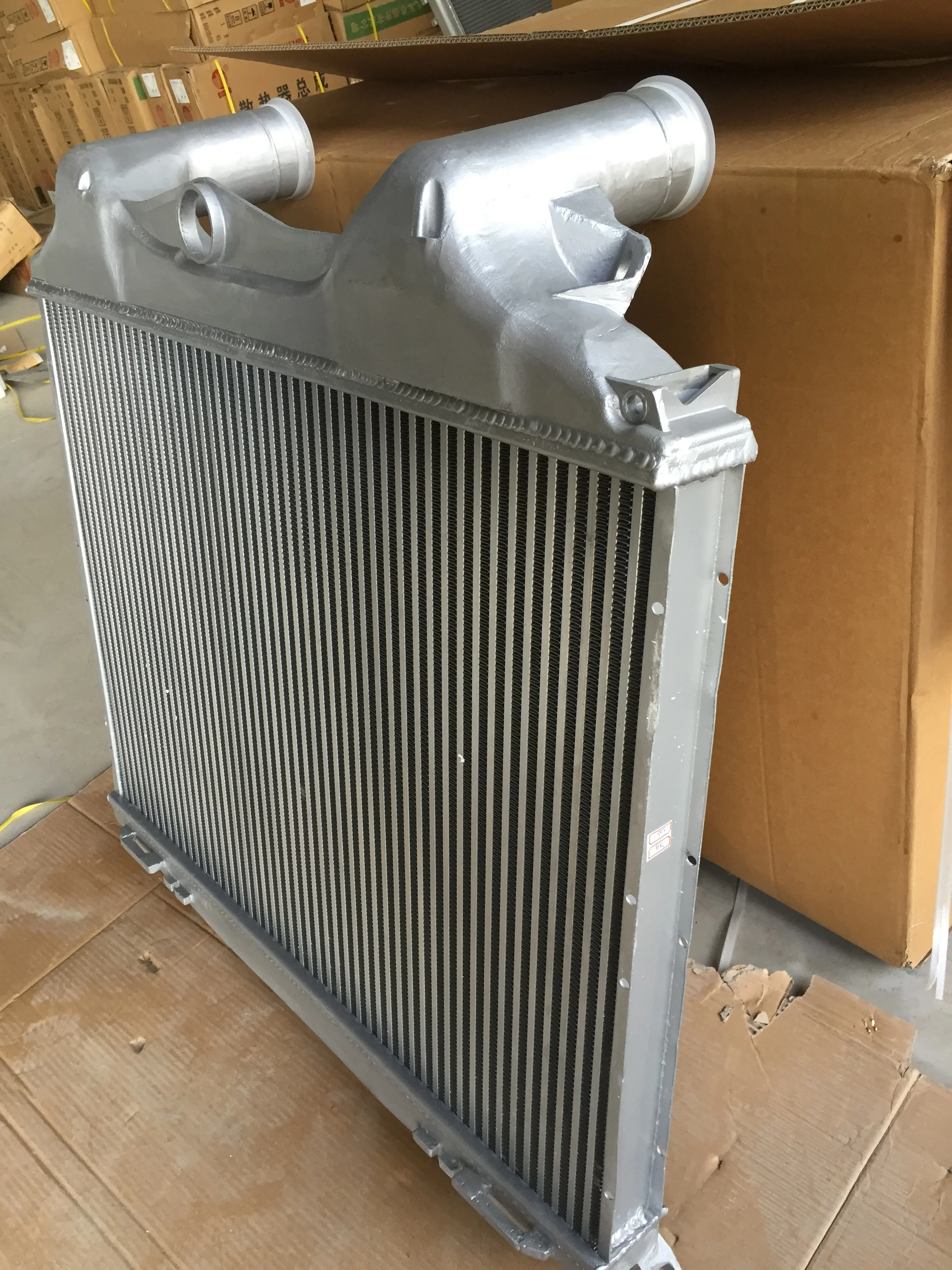 MAN TGA Intercooler Water to air 81061300198 81061300205 81061300200 81061300180 81061300216