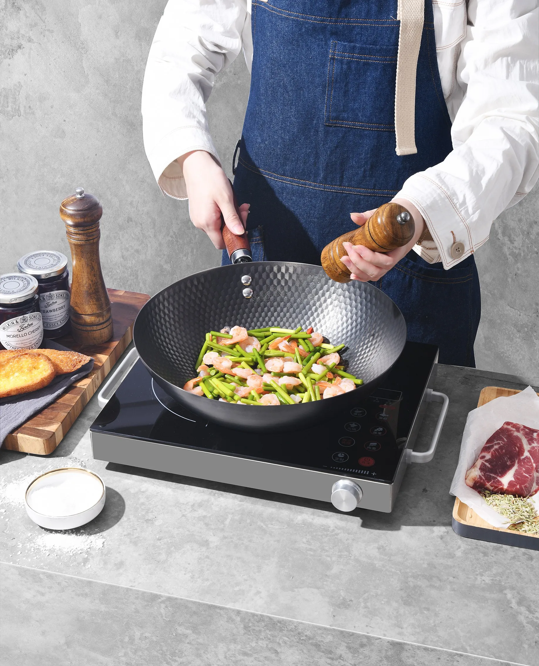 Large Carbon Steel Wok Flat Bottom Wok With Lid And Wood Handle