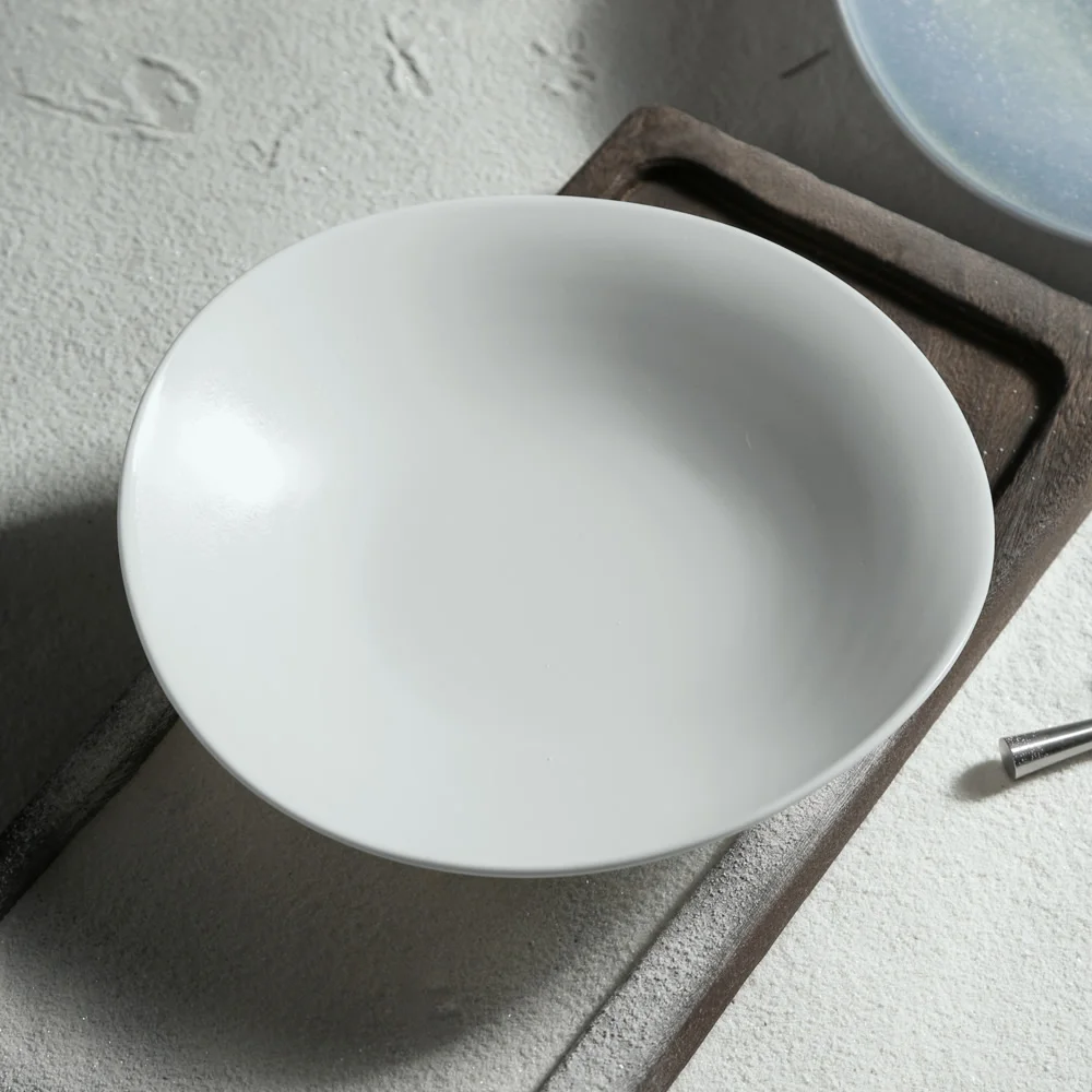 Plato de cena de porcelana blanca al por mayor de fábrica, vajilla usada de  Hotel, plato de Pasta de cerámica Irregular único para restaurantes