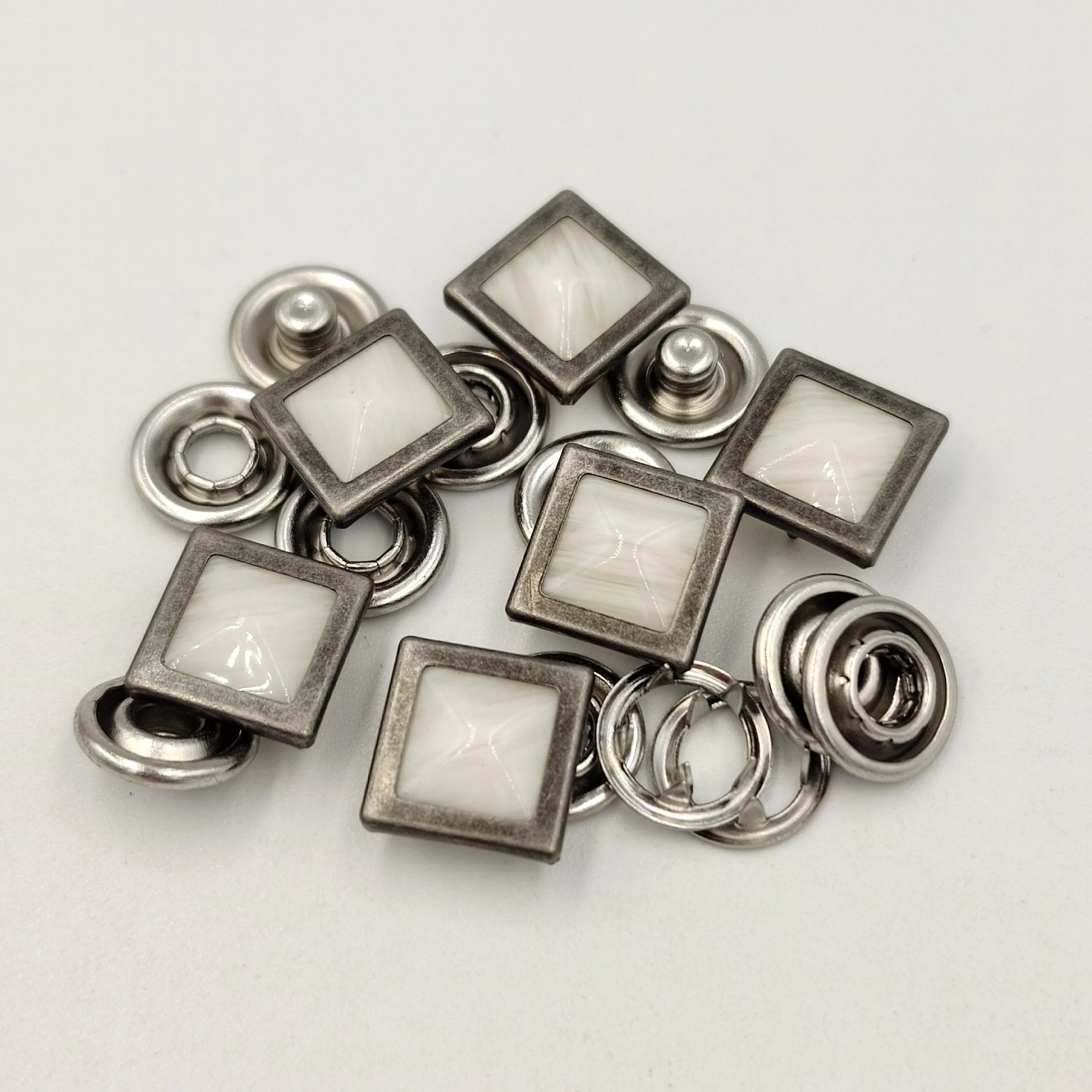 Custom Color Resin Ring Prong Square Pearl Snaps Western Shirt Snaps ...