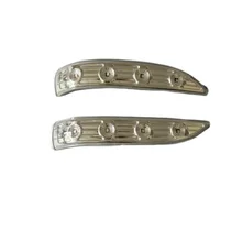 High Quality 24V LED Turn Signal Light for Bus Left Right Mirrors New Condition 87624-2S200/87614-2S200 Bus Body Kits
