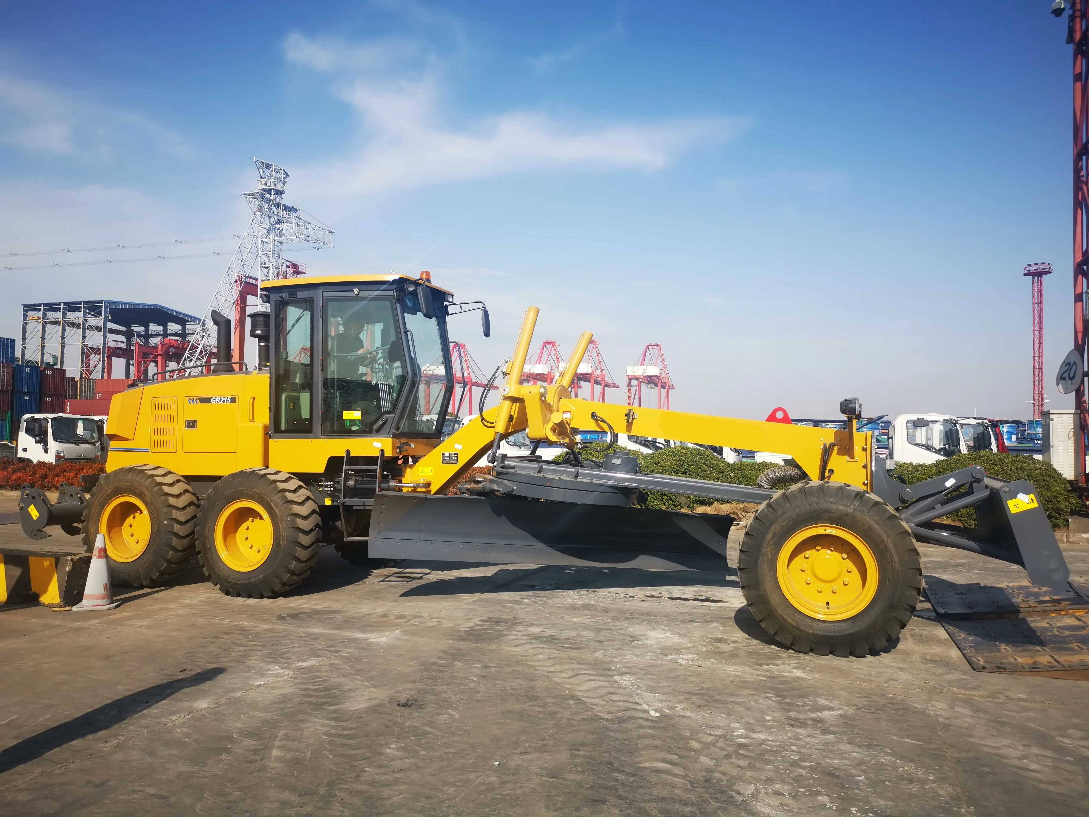 Экскаватор xcmg xe335c. Экскаватор xcmg 225. Автогрейдер xcmg gr215a. Xcmg отзывы владельцев. Xcmg lw500fn.