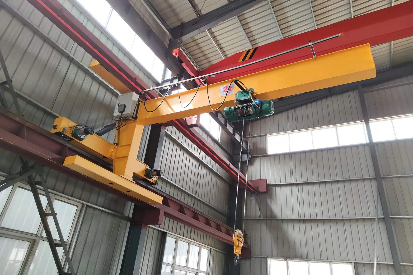 Cantilever Swing Arm Pillar Jib Crane Fully Electric Cantilever Crane ...