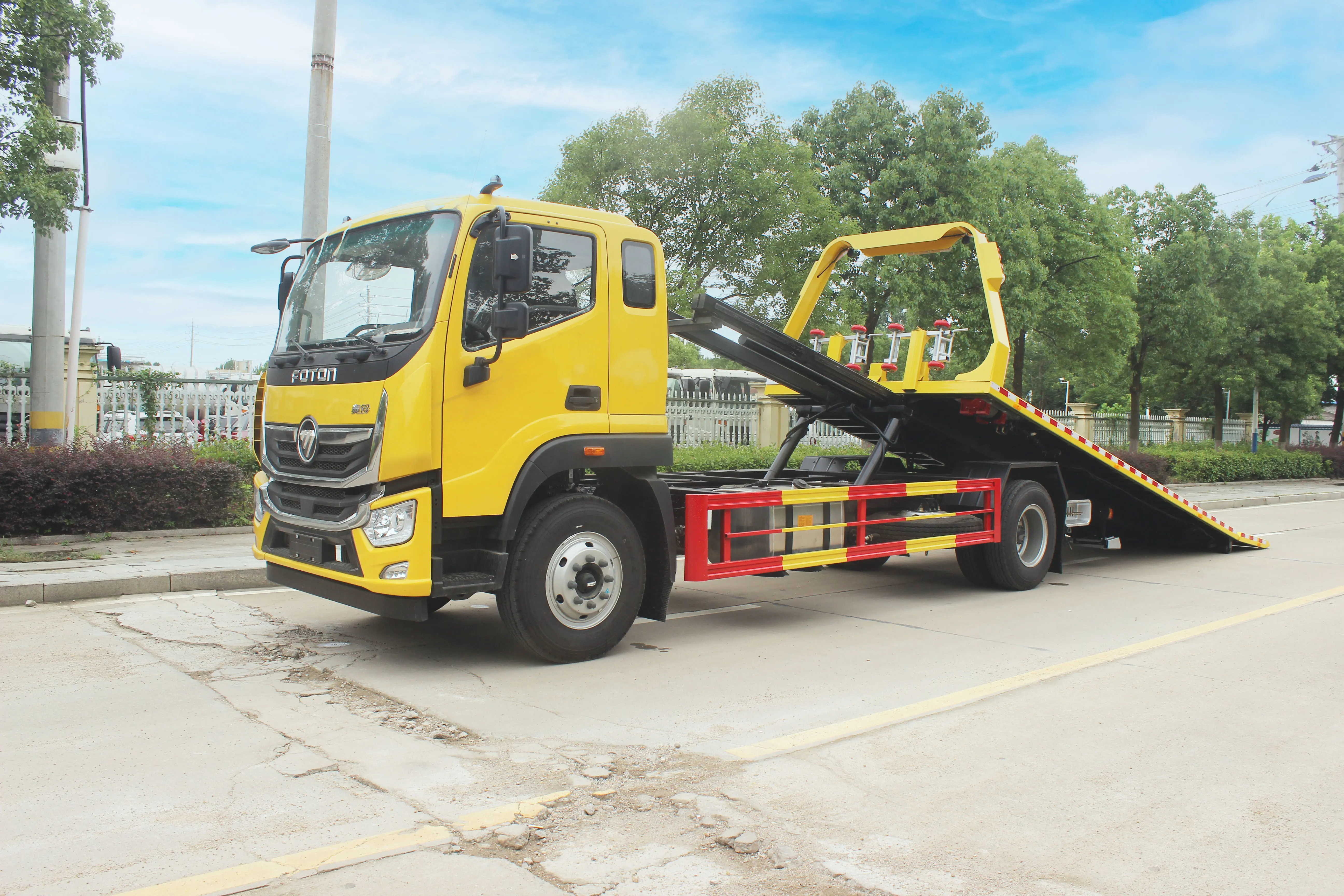 Foton Cummins New Rescue Vehicle 4*2 Tow Trucks & Wreckers 10 Ton Right 