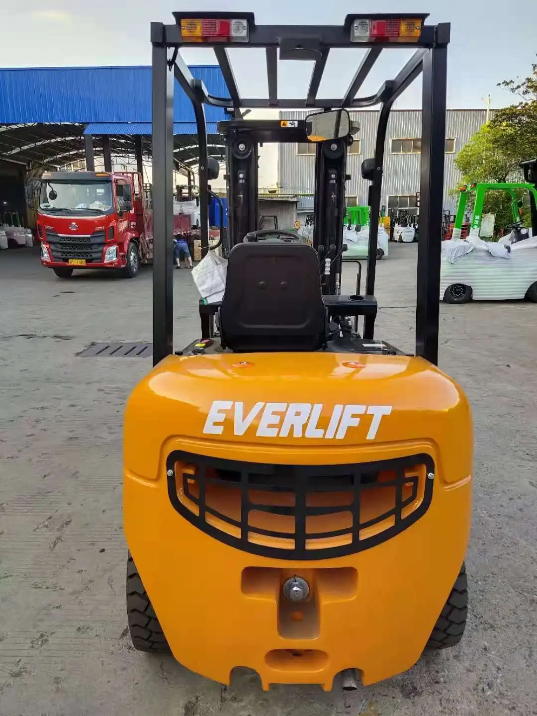 Heli Forklift Diesel Forklifts Price 2500kg 3000kg 3500kg 3m6m Triplex Mast Lpg Gasoline