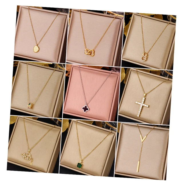 45 bijoux acier inoxydable Wholesale Stainless Steel Water Resistant Jewelry Four Clovers Heart Butterfly Cross Charm Necklaces