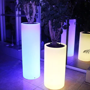 16 Color LED Lighting Cylindrical Planter Tray Plastic Material for Garden Decoration Flower Pots for Outdoor Home Use