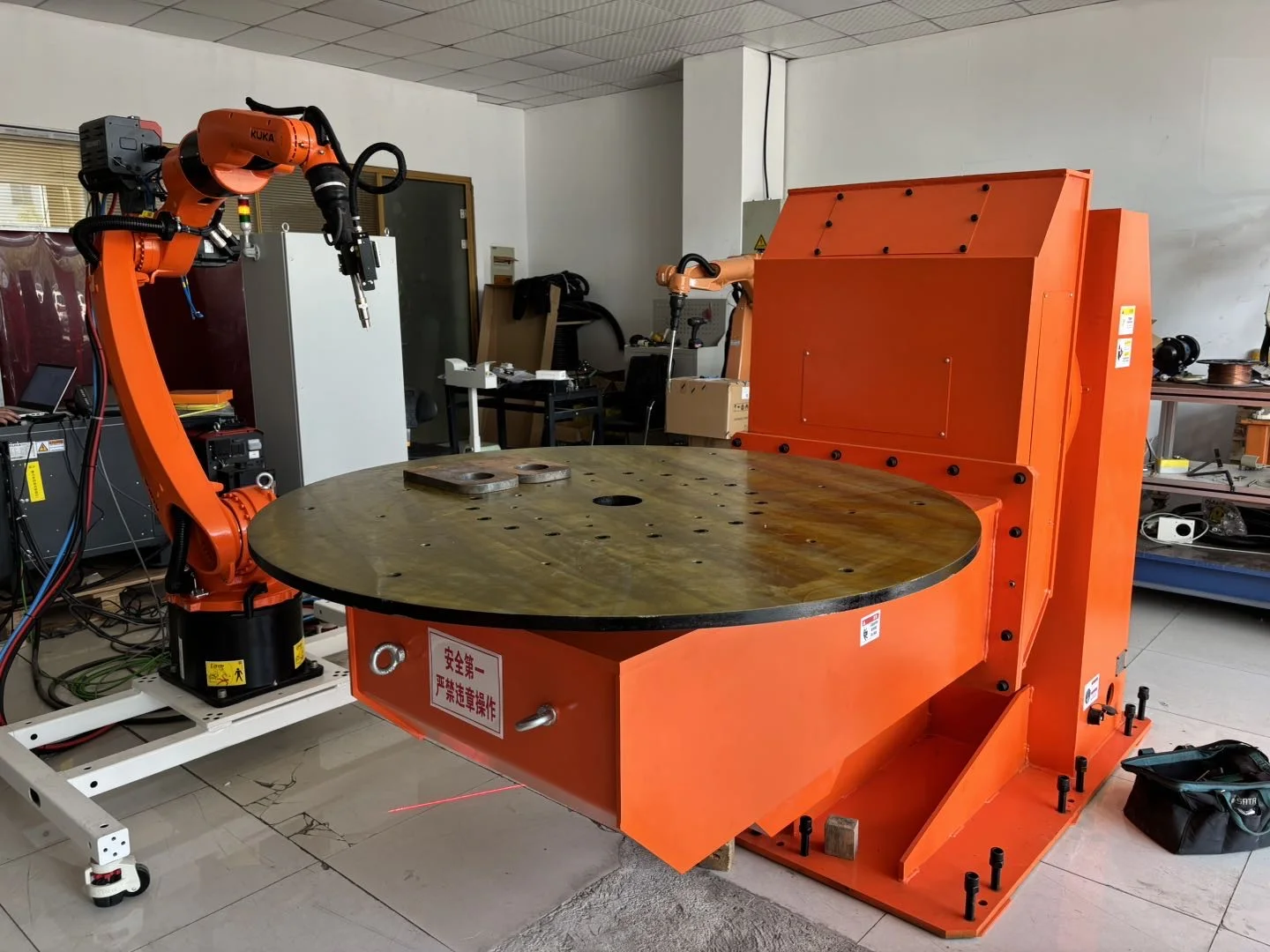 KUKA DELTA Robot KR D1200 HM Carga útil 3kg Longitud del brazo