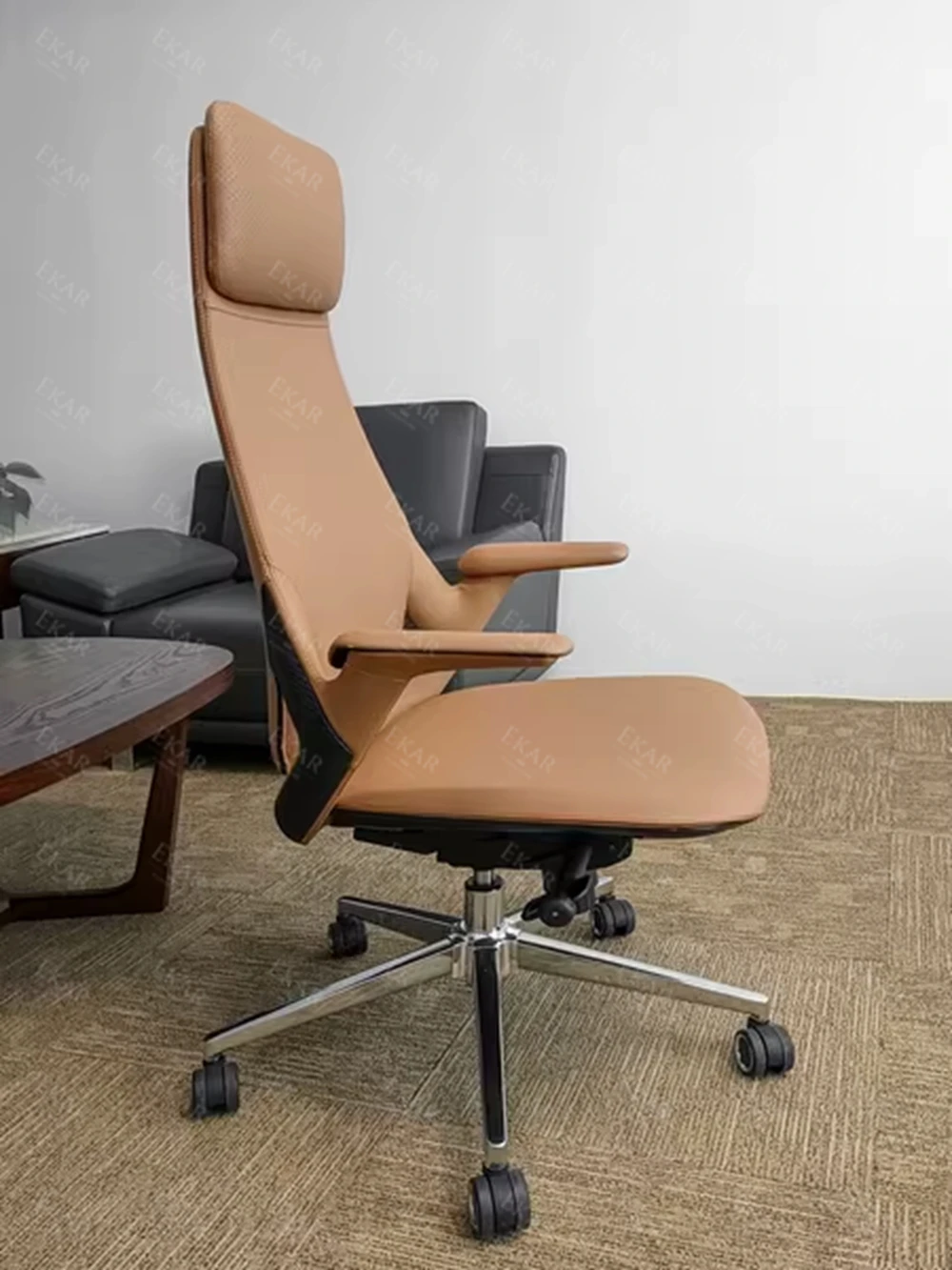 Elevate Your Office Comfort with a Premium Leather Adjustable Chair factory