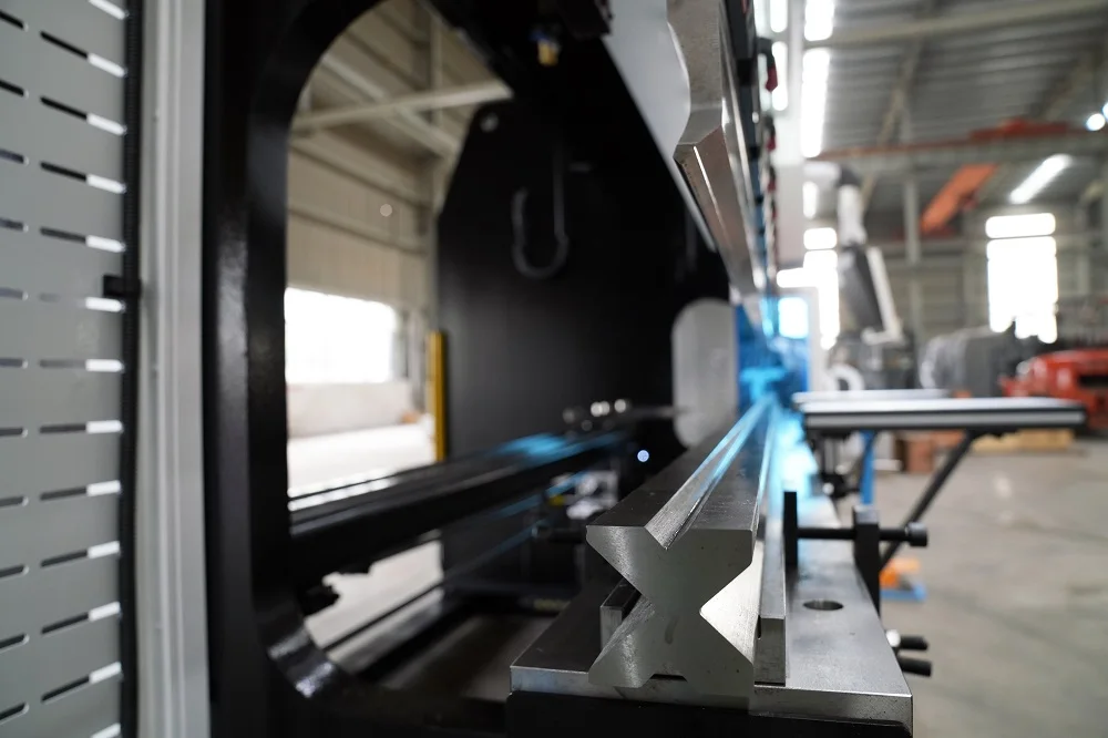 Hglaser Fully Computer Hydraulic Press Brake 6/8 Axis Metal Bending