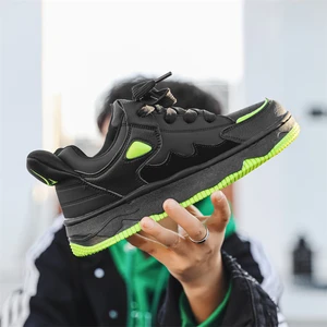 2026 Fashion Trend Custom Sneakers for Men Retro extra Wide Shoes with Mesh Lining Casual Oem Unisex Sneakers for Adult Supplier