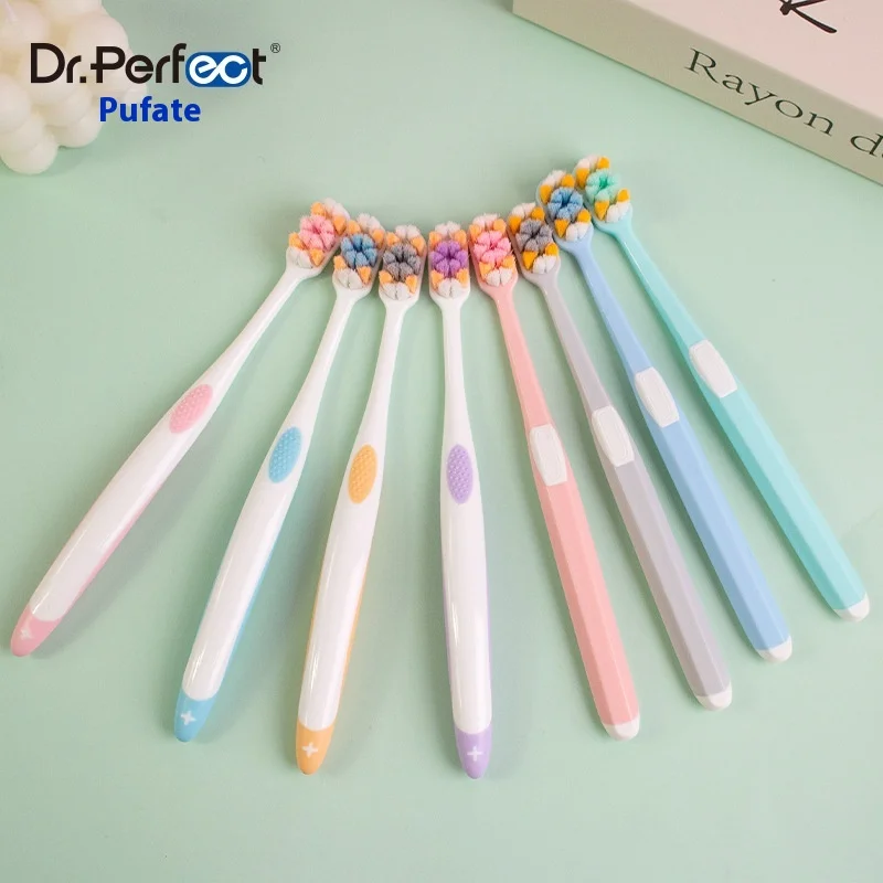 Wholesale New Design Adult Soft Bristle Toothbrush with Dental Floss Keychain and Thin Handle for Daily Use Oral Care
