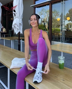 High Quality Custom Push up Yoga Sets Sports Bra Sustainable Sportswear Ribbed Yoga Sets for Woman