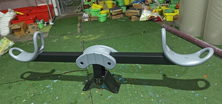 Factory Direct Seesaw for Kids Fashion Design Rabbit Seesaw Plastic Seat Seesaw Outdoor Playground