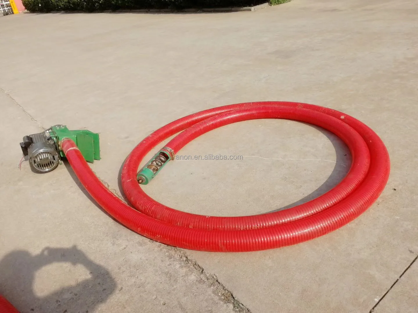  Mobile Small Farm Grain Conveyor Screw Conveyor Flexible Grain Suction Screw Conveyor
